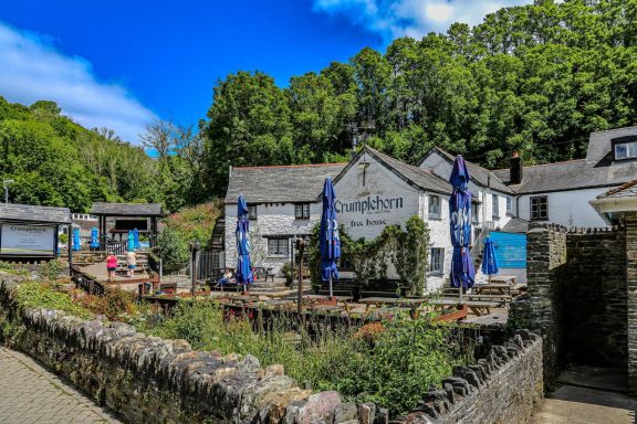 The Crumplehorn Inn